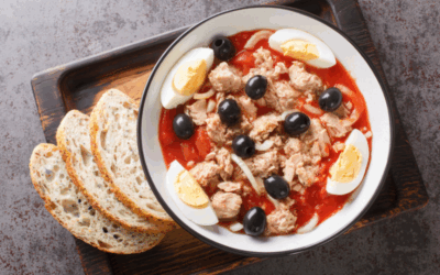 Ensalada Mediterránea con Aceitunas Negras